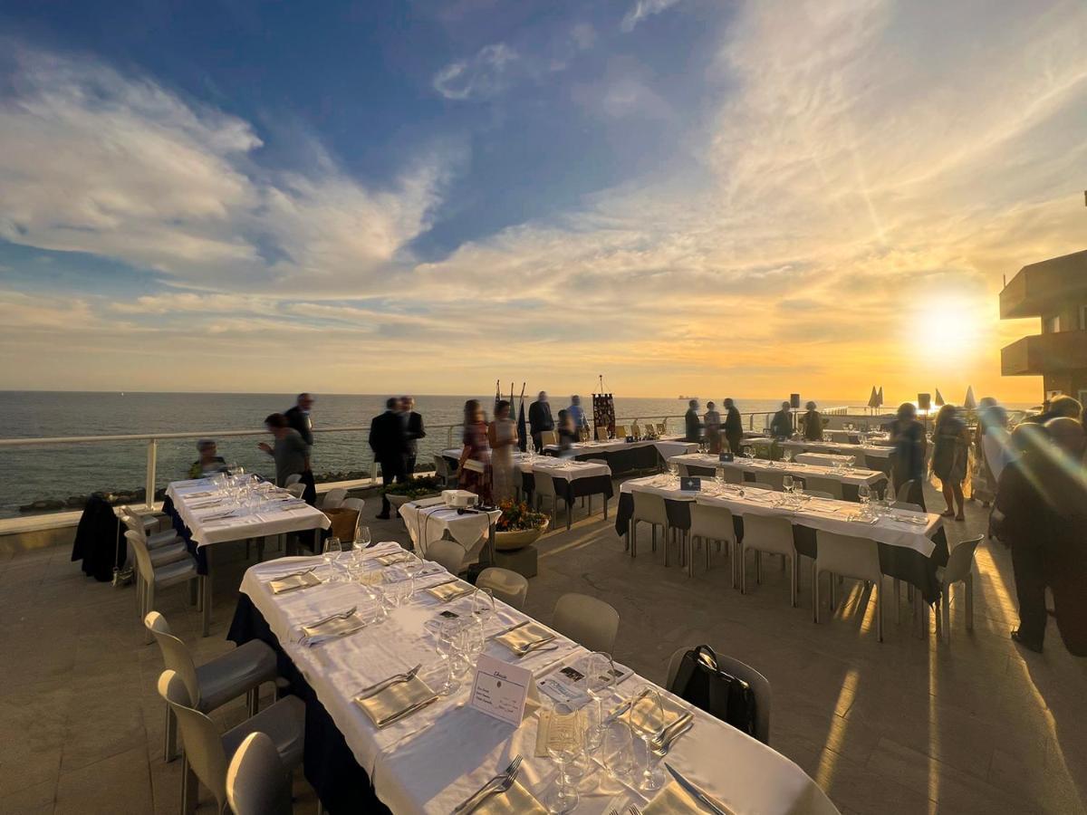 Hotel Rex Livorno Luaran gambar